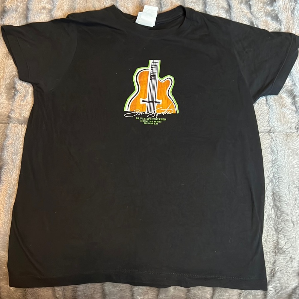 Hard Rock Cafe Bruce Springsteen signature series shirt